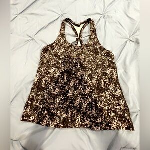 Lululemon size 8 never worn Women's Black and White Patterned Tank Top